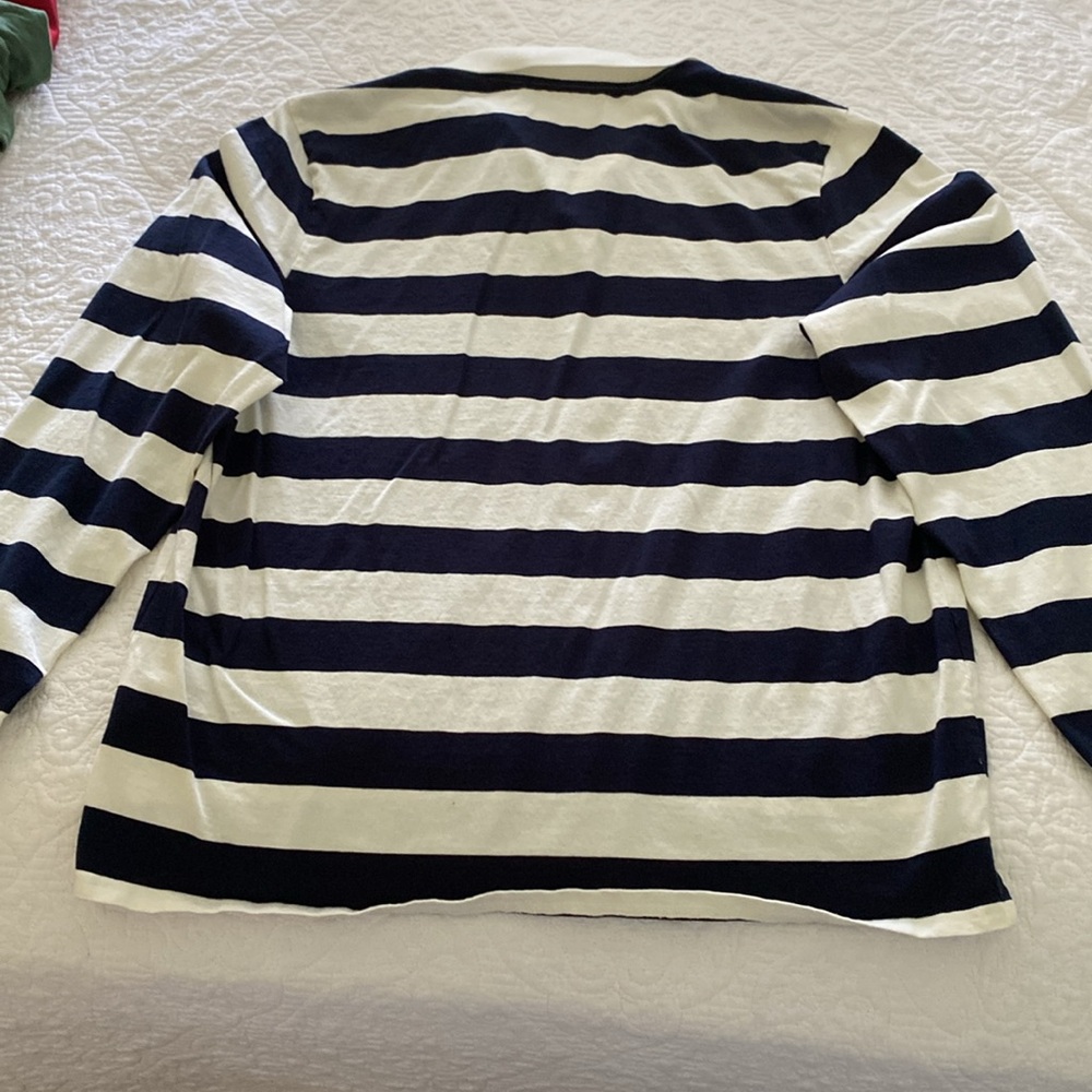 Men’s Everlane premium weight rugby shirt in navy and bone - Picture 3 of 9
